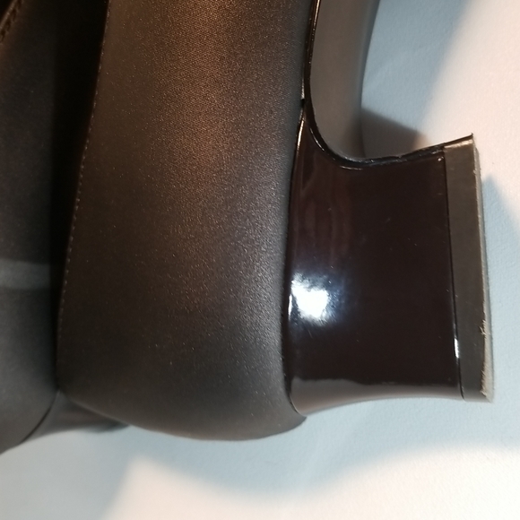 Soft Style brown vinyl block heels, women's size 7.5 - Picture 13 of 15